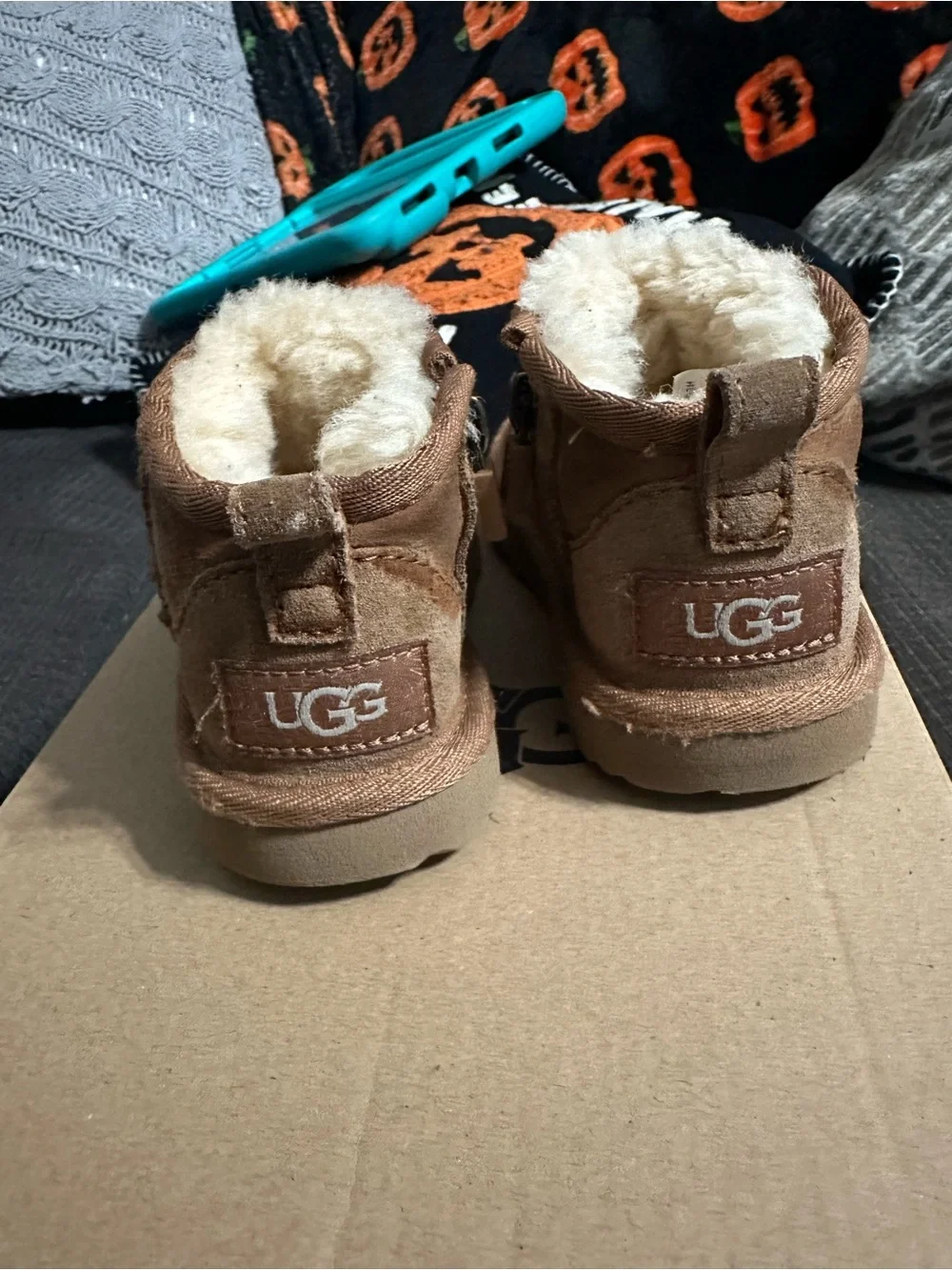 UGG Kids Chestnut classic ultra mini